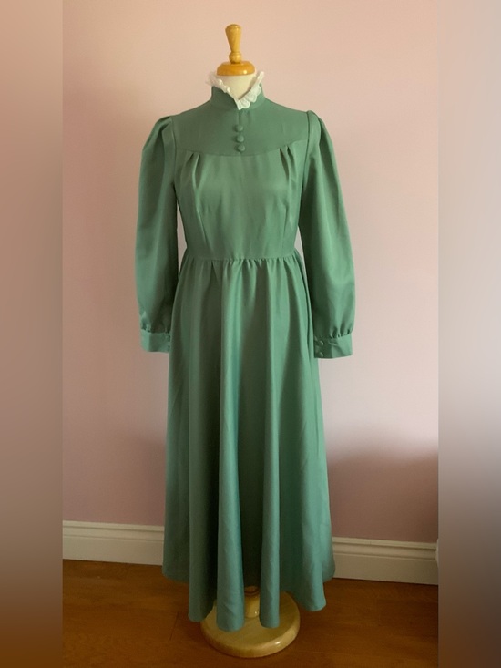 Dresses & Skirts - Long-Sleeve Green Sophie Hatter Cosplay Dress